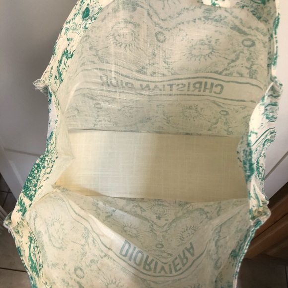 ⭐️ SOLD ⭐️⭐️⭐️⭐️Christian Dior Tote Bag NWT - Picture 5 of 8